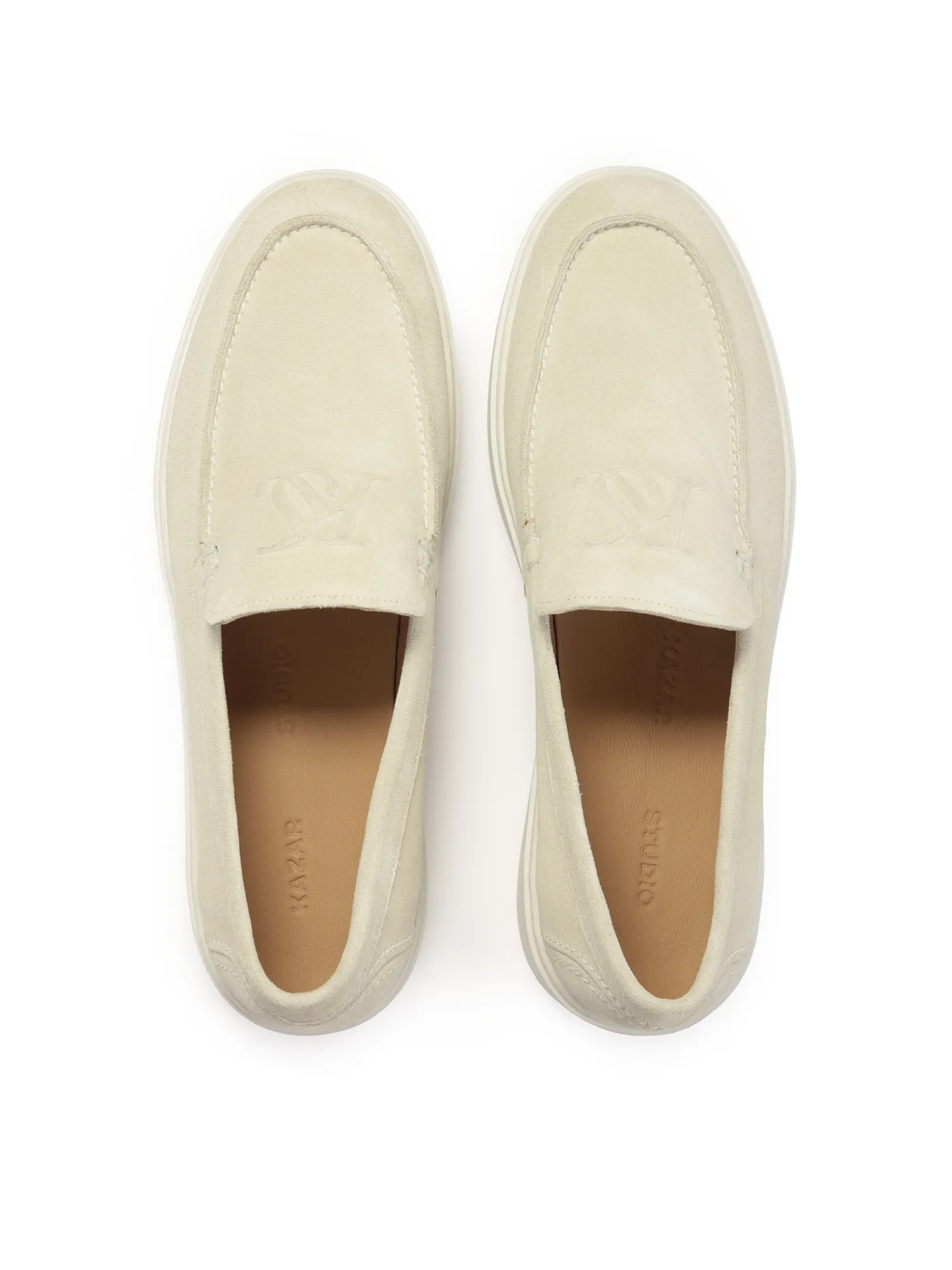 Beżowe loafersy z zamszu na podeszwie typu sneakers