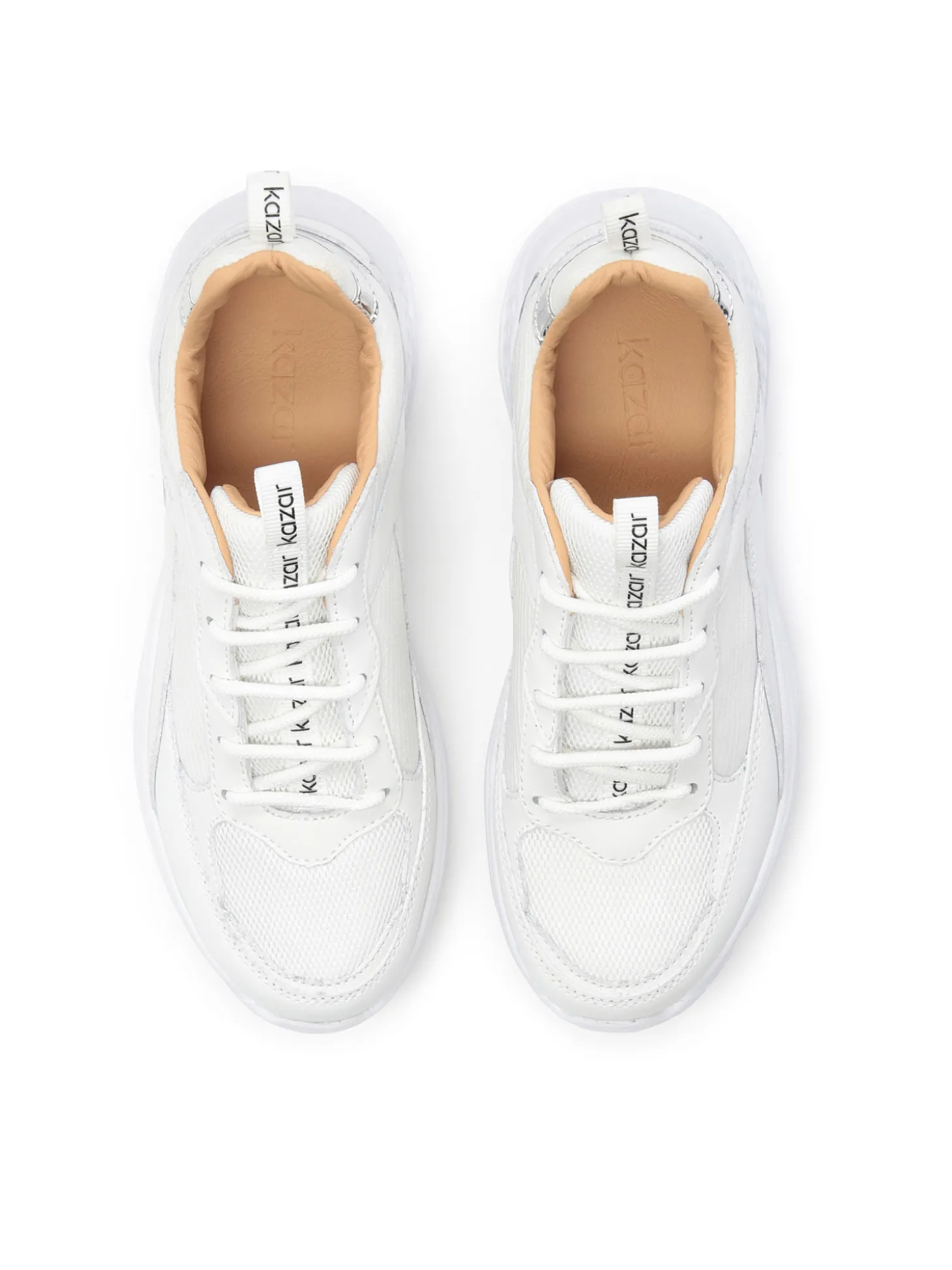 Białe sneakersy damskie