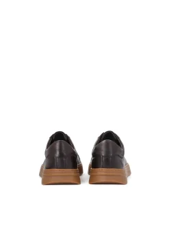 Brązowe sneakersy męskie