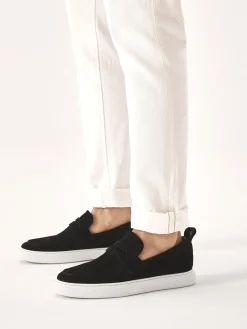 Czarne loafersy na podeszwie typu sneakers