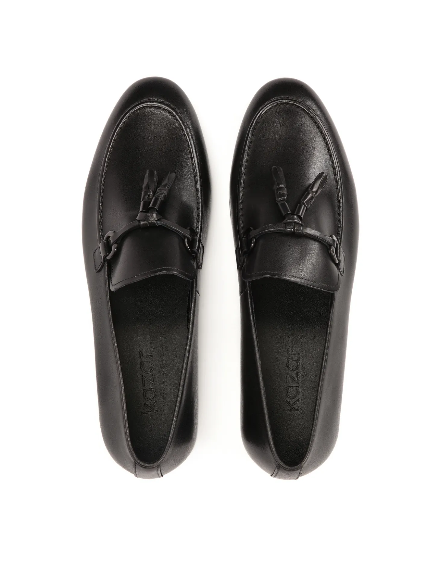 Czarne loafersy z frędzlem
