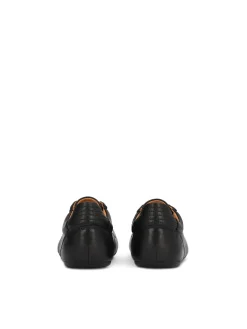 Czarne sneakersy z miękkiej skóry