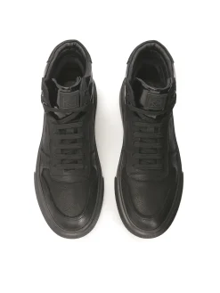 Czarne sneakersy z wysoką cholewką