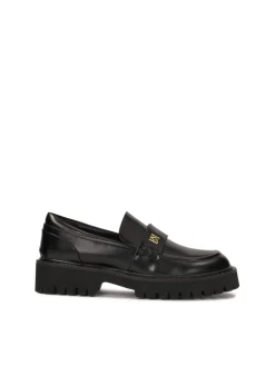Czarne uniwersalne półbuty slip-on