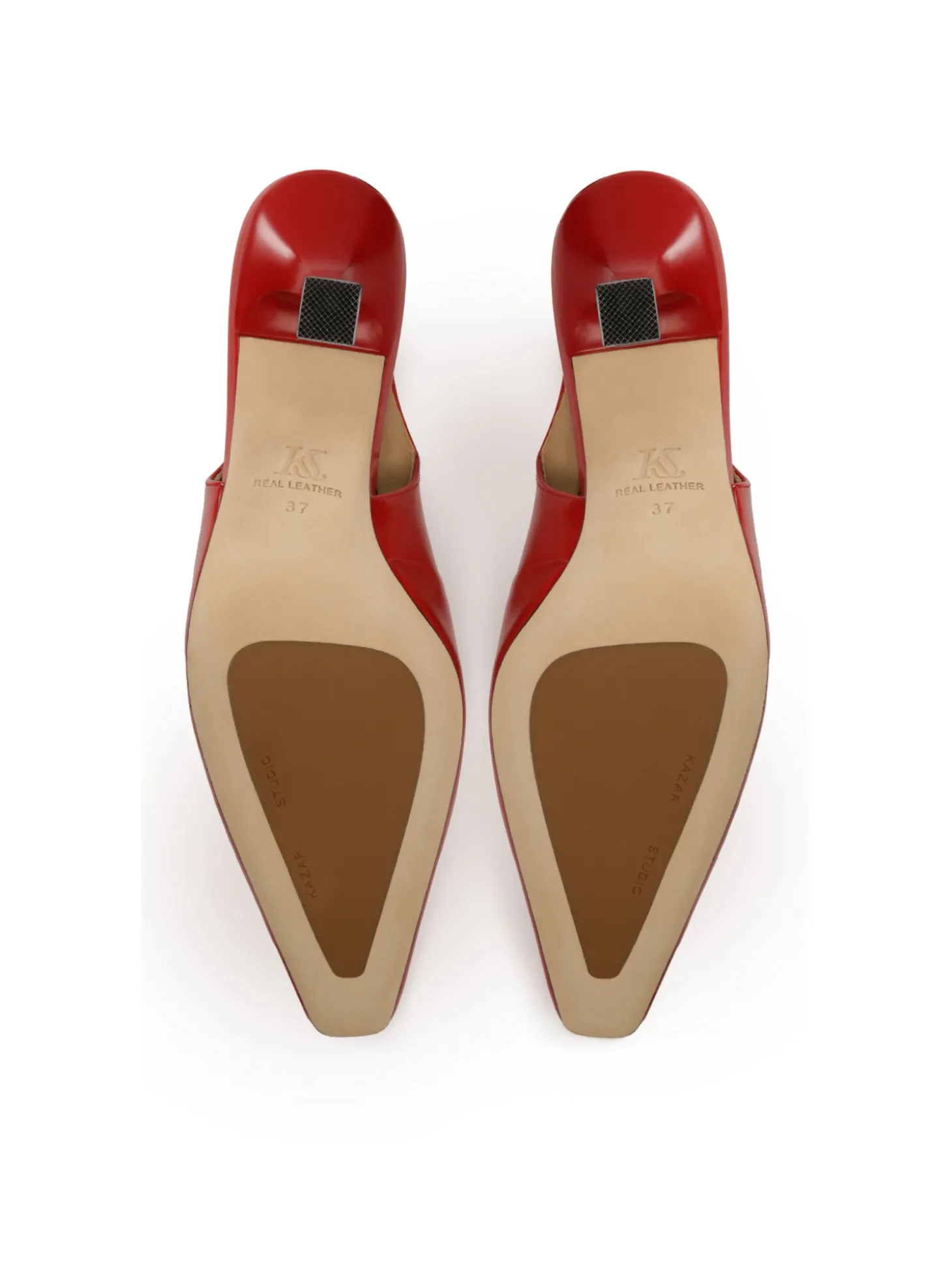 Czerwone czółenka slingback na kielichowym obcasie