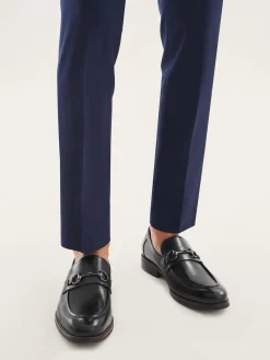 Eleganckie czarne loafersy męskie z metalową ozdobą