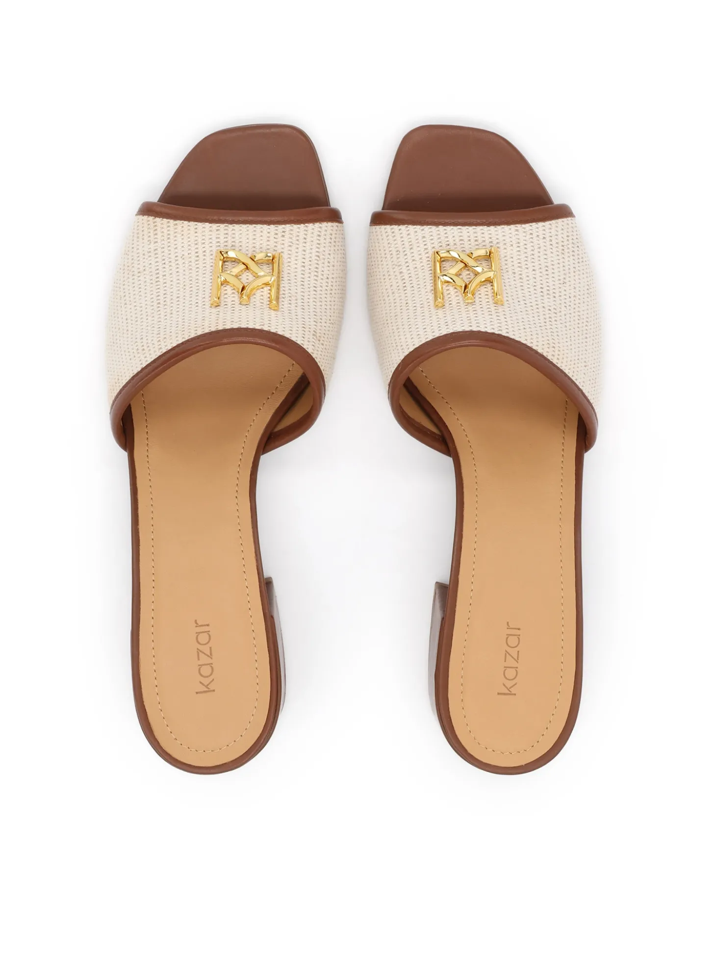 Klapki z łączonych materiałów