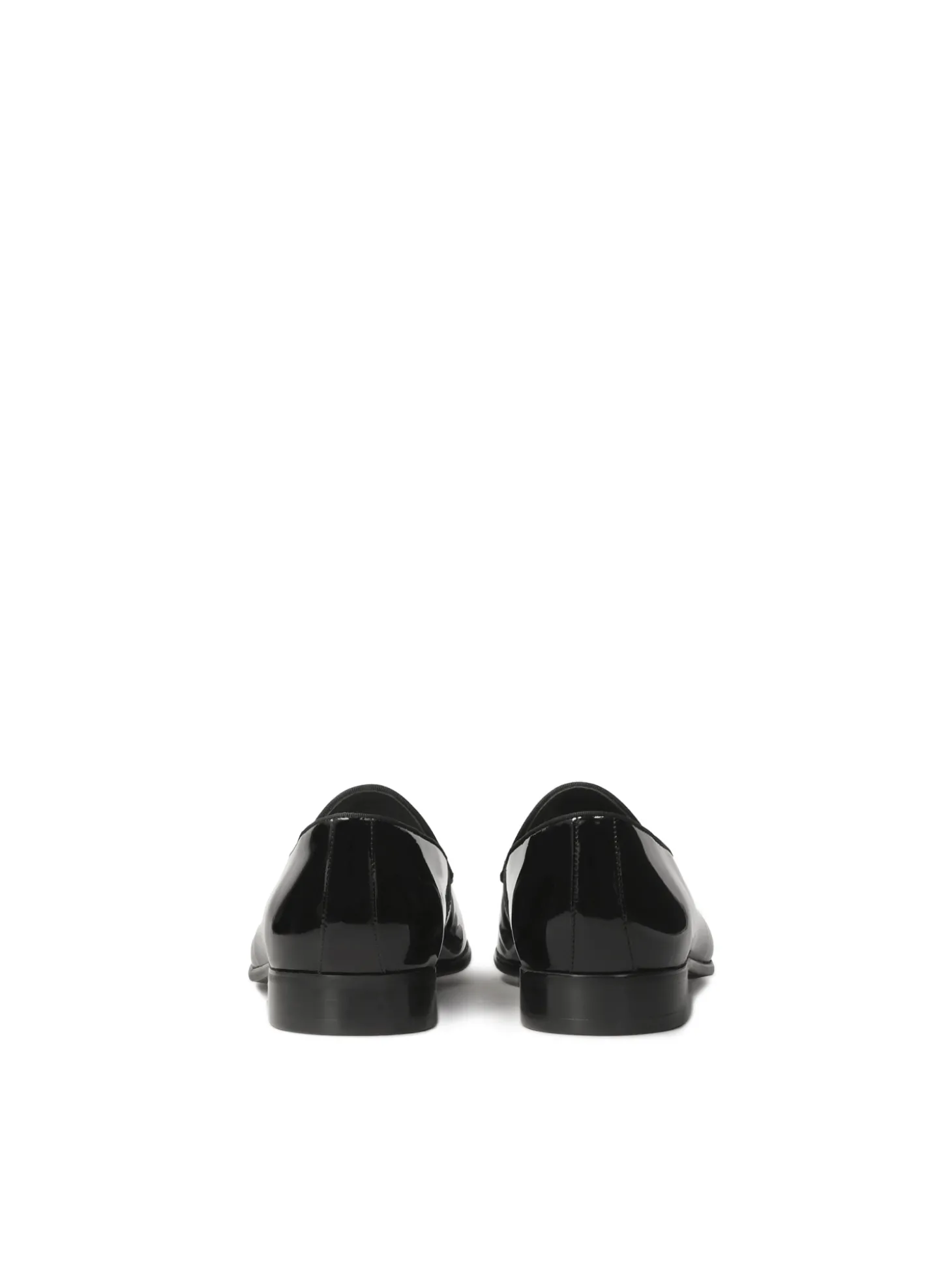 Lakierowane czarne loafersy z chwostem