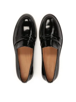 Lakierowane loafersy damskie