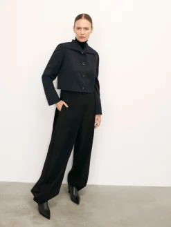 Minimalistyczne skórzane botki na obcasie kitten