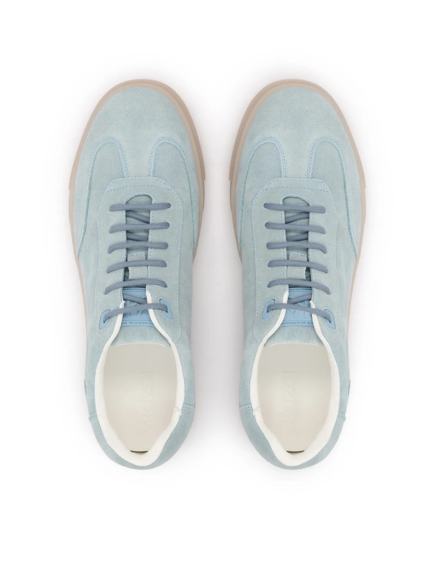 Męskie sneakersy z zamszu w błękitnym odcieniu