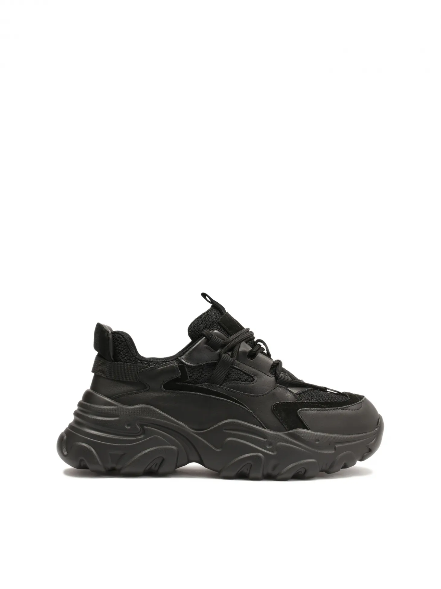 Nowoczesne czarne sneakersy damskie na grubej podeszwie