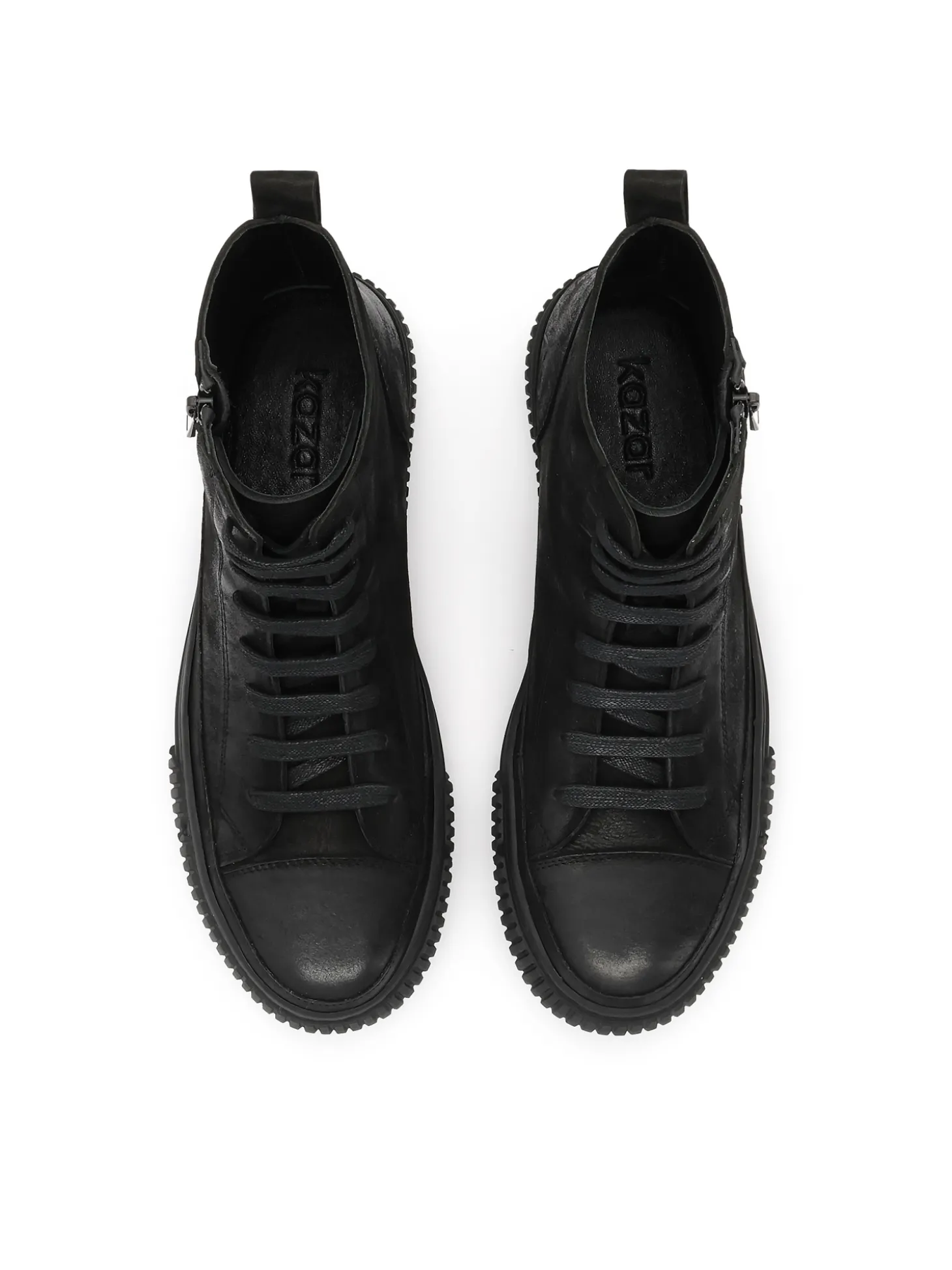 Nubukowe sneakersy z wysoką cholewką