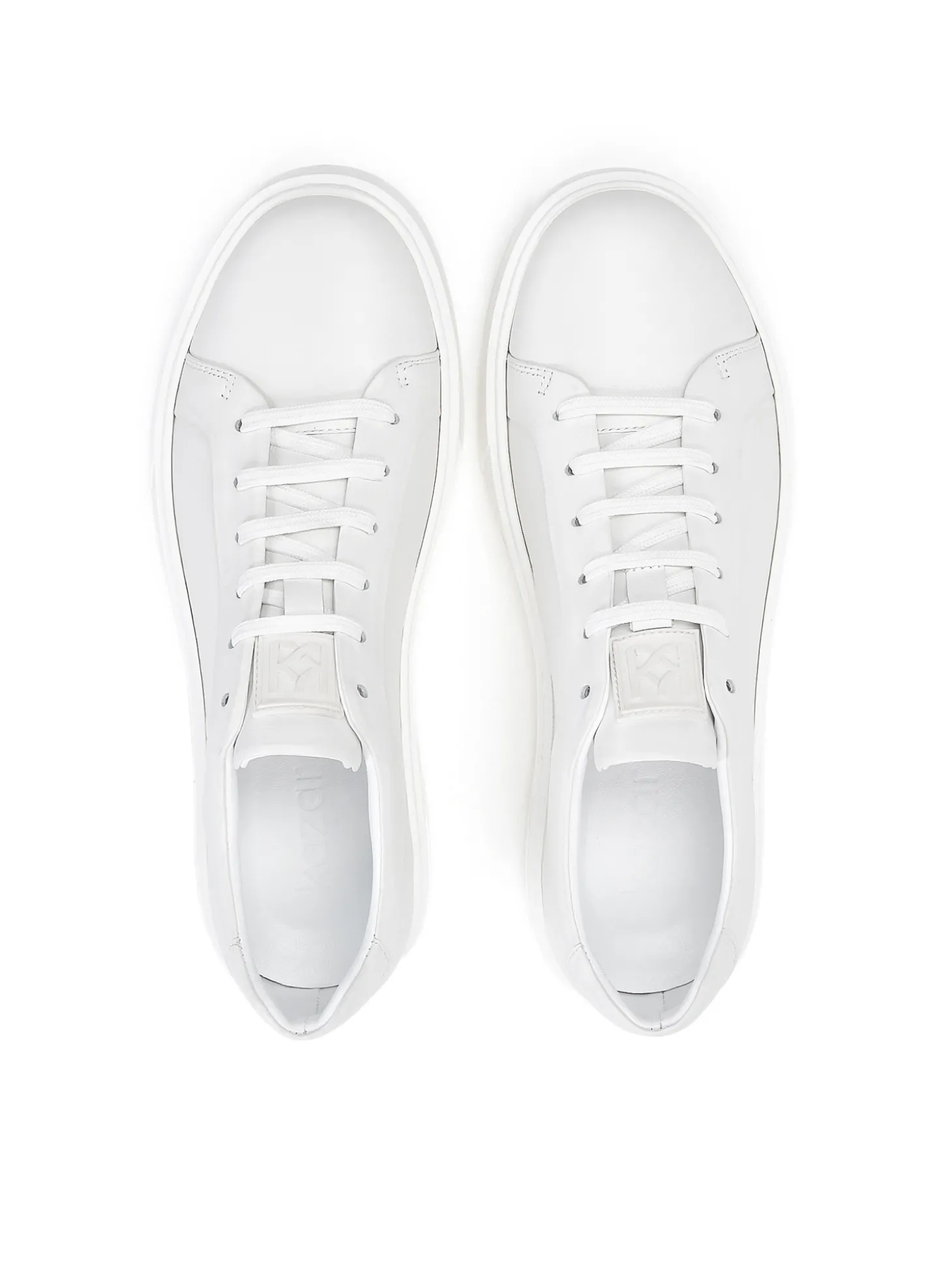 Ponadczasowe sneakersy męskie w kolorze off-white