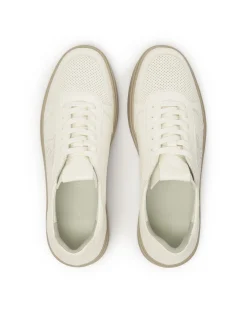 Skórzane sneakersy w kolorze złamanej bieli z wyszywanym logo