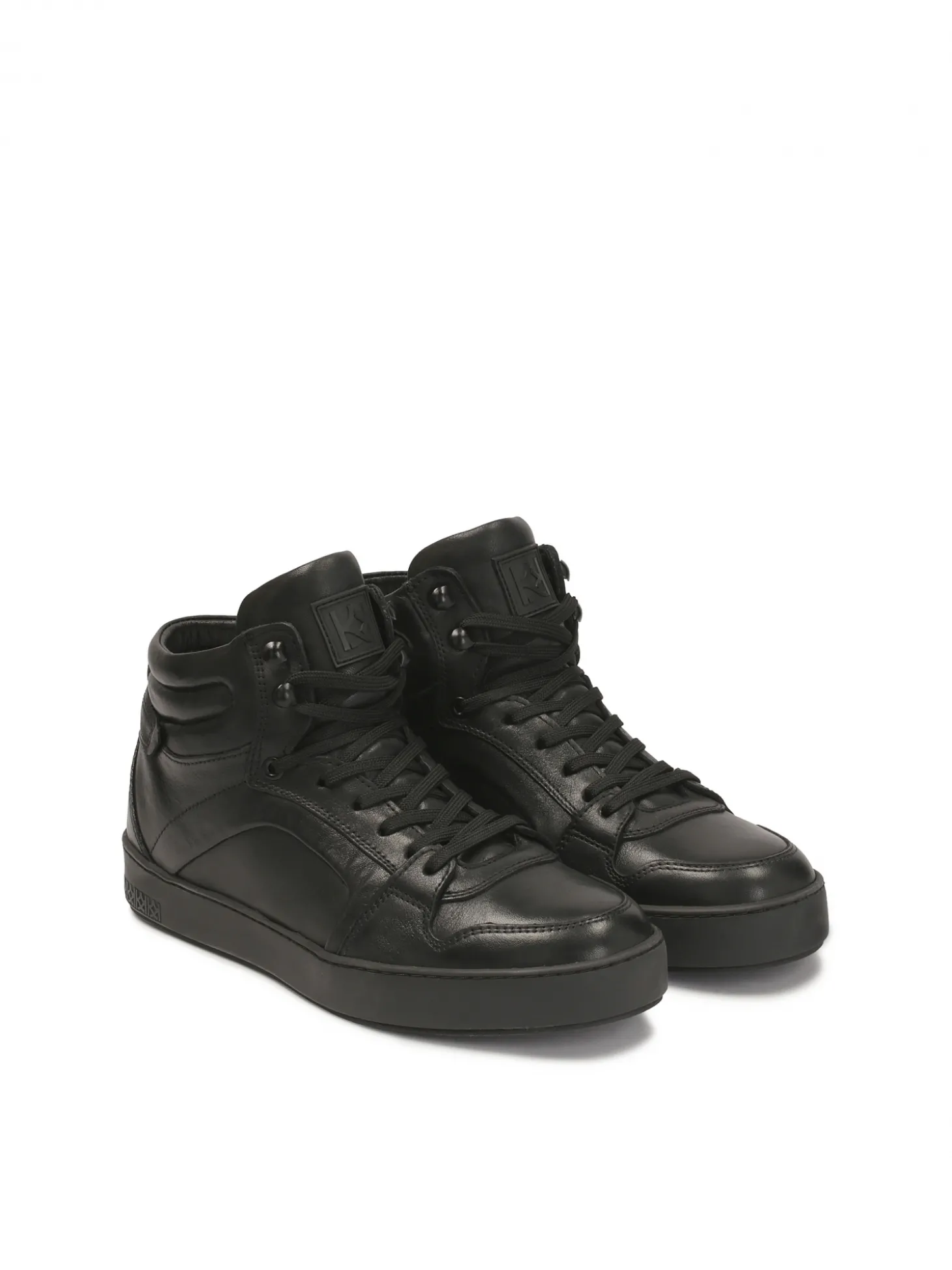 Skórzane sneakersy z wyższą cholewką