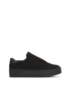 Sneakersy z tkaniny na grubszej podeszwie